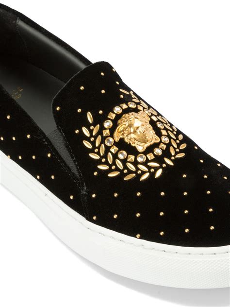 versace trainers medusa head